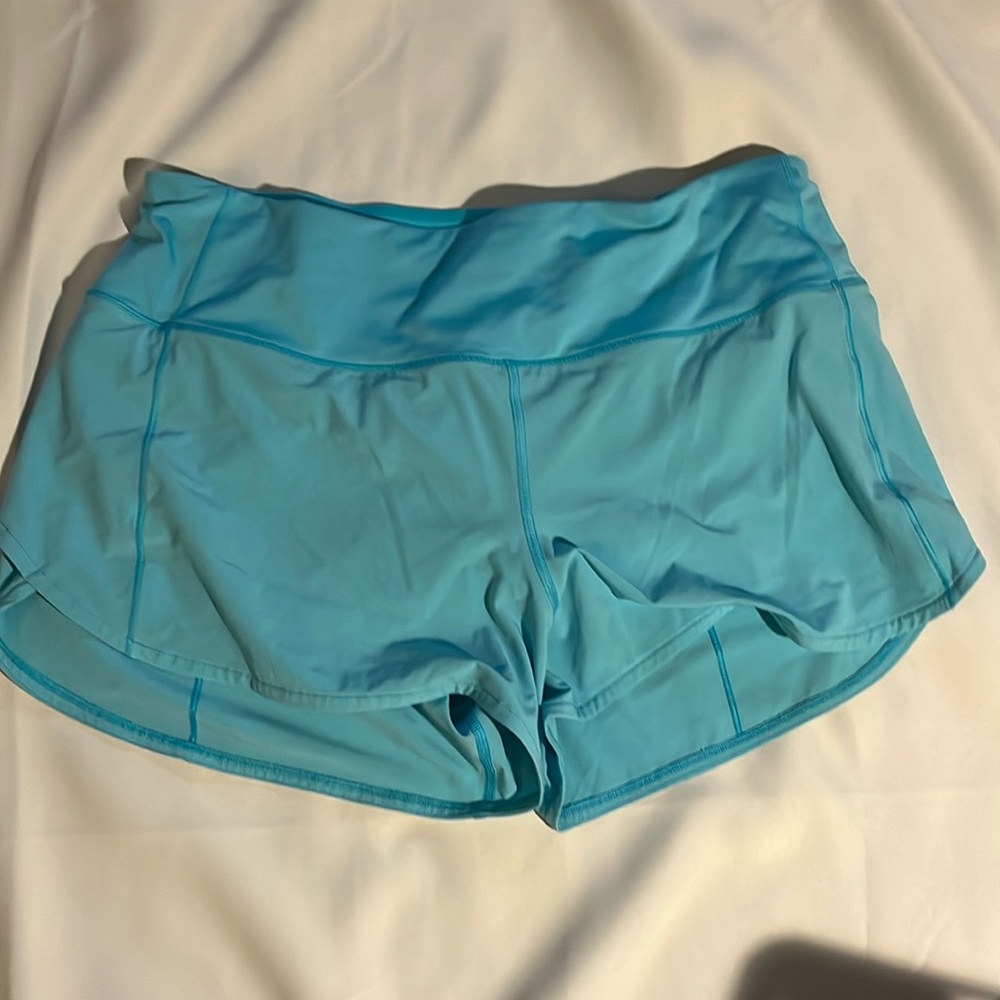 NWOT Lululemon Speed Up Shorts 4” HR